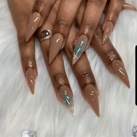 African American Nail Designs, Nude Design Acrylic Nails, African Nails Design, African Inspired Nails, African American Nails, Nail Art Dark Skin, Refill Acrylic Nails, Nude Matte Nails Design, Cute Stilleto Nails