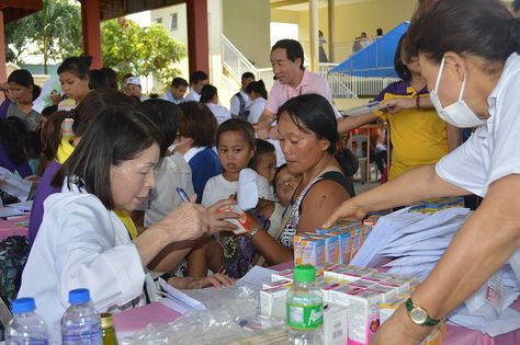 Quezon City Kawilihan Lions Club (Philippines) Lions medical mission provided free medical, dental and ophthalmology services to 3,500 patients Medical Mission, Medical Missions, Lions Club, Medical Dental, Quezon City, Health Care Services, Free Medical, Medical Services, 2024 Vision