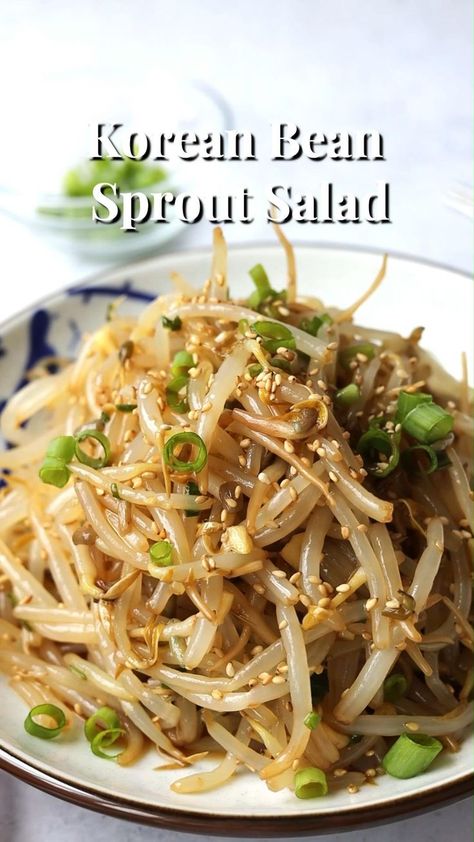 Korean Food Side Dishes, Bean Sprout Salad, Bean Sprout, Sprout Salad, Korean Side Dishes, Chinese Cooking Recipes, Chinese Cooking, Asian Cooking, Food Videos Cooking