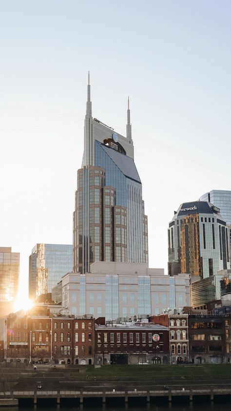 Nashville Wallpaper, Golden Hour Wallpaper, Aesthetic Nashville, I Believe In Nashville, Nashville City, Dorm Art, Fun Wallpaper, Vision Boards, American Cities