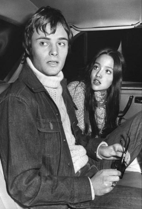 Olivia Hussey And Leonard, 90s Model Aesthetic, Leonard Whiting, Short Platinum Blonde Hair, 1970s Hollywood, Olivia Hussey, Old Fashioned Love, 60s Women, Meagan Good