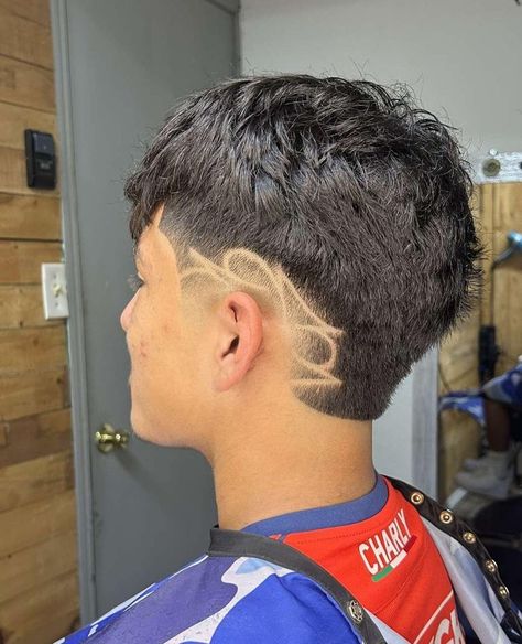 Burst Fade Designs Freestyle, Freestyle Haircut Designs, Corte Freestyle, Burst Fade Haircut, Hair Designs For Boys, Haircut Designs For Men, Fade Haircut Designs, Burst Fade, Hair Barber