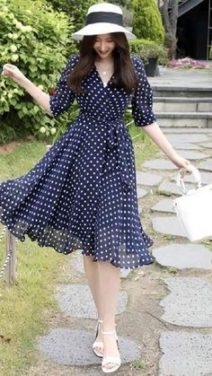 Flared Dress, Stylish Dresses For Girls, Frock Design, Polka Dress, Designer Dresses Indian, Girls Fashion, Blouse Design, Classy Dress, Trendy Dresses