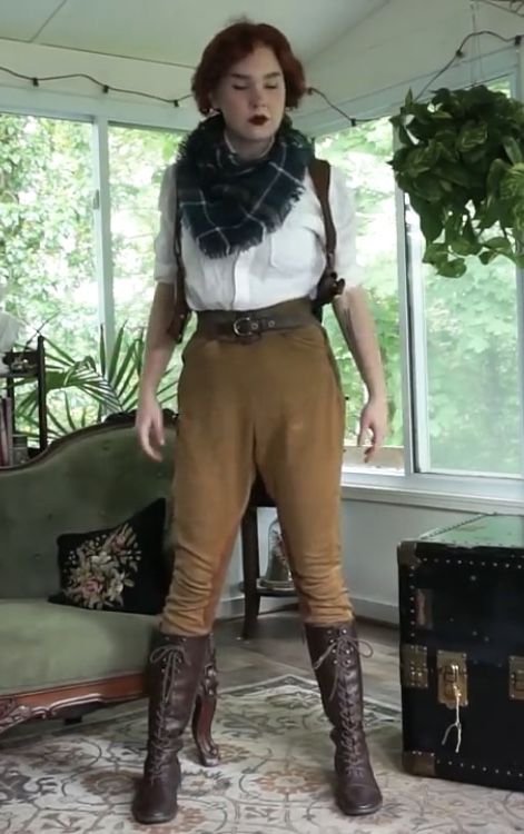 Geologist Outfit, Archaeology Outfit, Rachel Maksy, The Gunslinger, Farm Fashion, Character Styles, Outfit Pants, Clothing Reference, Adventure Aesthetic