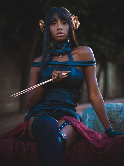 Yor Forger Cosplay, Black Cosplayers, Black Cosplay, Yor Forger, Braided Cornrow Hairstyles, Now Playing, Black Characters, Live Now, Amazing Cosplay