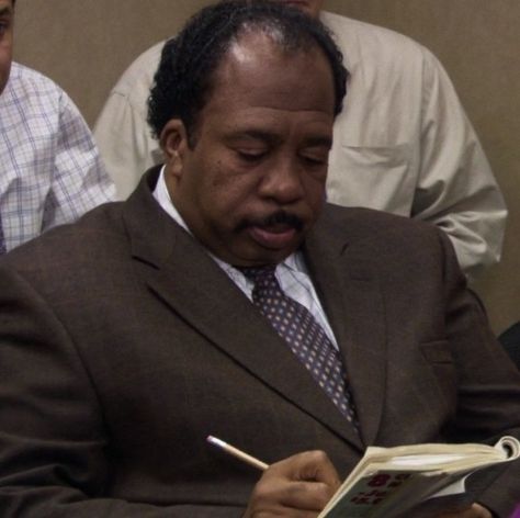 the office | stanley hudson | aesthetic icons Stanley Office, Stanley The Office, Stanley Hudson, The Office Show, Office Icon, Michael Scott, Mood Pics, The Office, Favorite Character