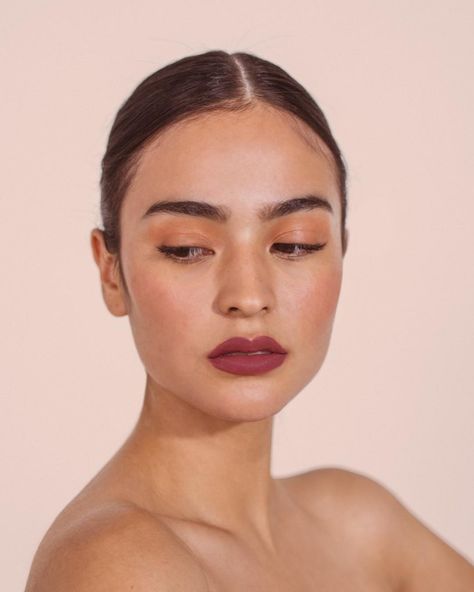 107.2k Followers, 60 Following, 66 Posts - See Instagram photos and videos from Sunnies Face (@sunniesface) Berry Lips Makeup, Olive Skin Makeup, Sunnies Face, Makeup Tip, Olive Skin Tone, Berry Lips, Glow Skin, Olive Skin, Glowy Makeup