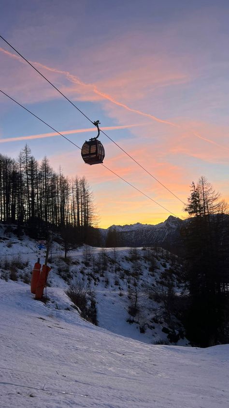 Cervinia Italy Skiing, Sunset Winter, 2024 Travel, Birthday Vibes, Dark Nights, Winter Sunset, Sk Ii, Flagstaff, 2024 Vision