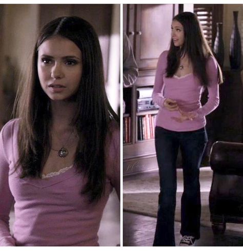 Elena Gilbert Style, Vampire Diaries Fashion, Chick Outfit, Character Inspired Outfits, Katherine Pierce, Bella Swan, Elena Gilbert, Henley Top, Girls Characters