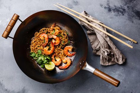 The 8 Best Woks for Stir Frying, Steaming, Braising, and More https://www.thekitchn.com/best-woks-23665348?utm_source=RSS&utm_medium=feed&utm_campaign=Category%2FChannel%3A+main #splendidum.com #recipes Best Wok, Carbon Steel Wok, Recipes Italian, Fried Beef, Chip And Joanna Gaines, Woks, Chicken Cutlets, Crispy Chicken, Easy Cooking