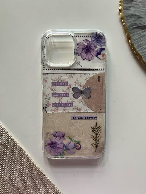 Aesthetic Back Case Ideas, Phone Case Purple Aesthetic, New Mobile Cover Design, Phone Cover Journal, Phone Cover Customised, Journaling Phone Case, Mobile Covers Aesthetic, Aesthetic Homemade Phone Case, Mobile Phone Cover Design