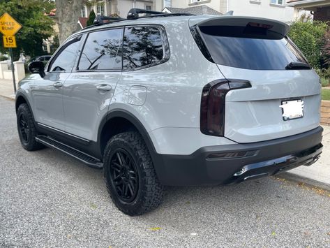 Kia Telluride Wolf Gray, Kia Telluride 2023, Kia Telluride, Kia Sorento, Car Decor, Car Accessories, Dream Cars, Suv Car, Kids Outfits