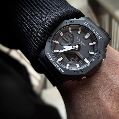 Gentleman's Club, Casio G Shock Watches, Casio Watches, Casio Vintage, Car Designs, Men's Vintage Watch, Guy Stuff, Best Watches For Men, G Shock Watches