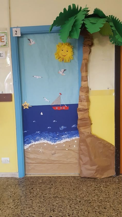 Beach Theme Door Decorations Classroom, Beach Door Decorations Classroom, Beach Theme Classroom Door, Summer Door Decorations Classroom, Summer Classroom Door, Paper Hot Air Balloon, Summer Door Decorations, Preschool Door, Beach Theme Classroom