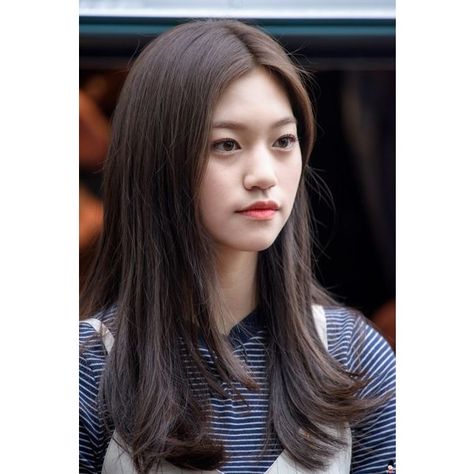 0 Kim Do Yeon, Kim Doyeon, Kim Chungha, Year 5, Jeon Somi, Blood Type, Girl Crush, Kpop Girl Groups, New Girl