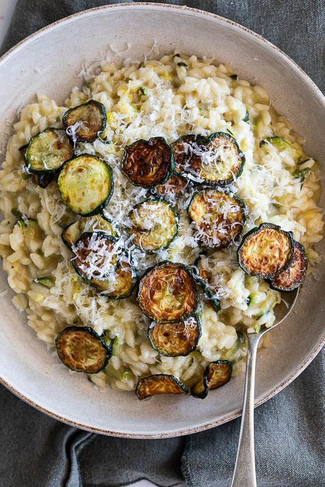 Zucchini Risotto, Chicken Broccoli Soup, Vegan Risotto, Parmesan Zucchini, Veggie Food, Risotto Recipes, Yellow Squash, Healthy Sides, Simply Delicious