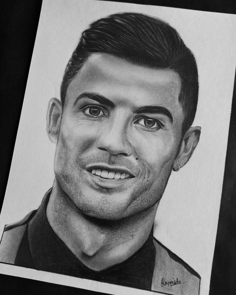 Cr7 Drawing Sketch, Ronaldo Sketch Pencil Easy, Rajnish Sketch Art, Cr7 Sketch, Cristiano Ronaldo Drawing, Ronaldo Sketch, Ronaldo Drawing, Ronaldo Wallpaper, Wallpaper Drawing