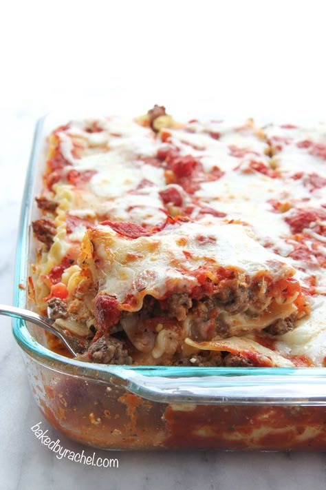 Spicy Lasagna Recipe, Sausage Lasagna Recipe, Spicy Lasagna, Italian Sausage Lasagna, Sausage Lasagna, Spicy Sausage, Lasagna Recipe, Sausage Recipes, Italian Dishes