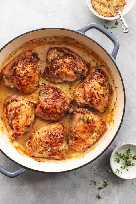 Dutch Oven Chicken Thighs, Chicken Thighs In Oven, Baked Boneless Chicken Thighs, Easy Oven Baked Chicken, Dutch Oven Chicken, Oven Baked Chicken Thighs, Bone In Chicken Thighs, Oven Chicken Recipes, Chicken Thighs Recipe