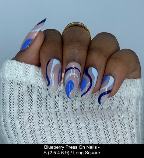 Blue swirl nail art deisgn Blue And Purple Almond Nails, Swirly Blue Nails, Summer Nails On Natural Nails, Fun Blue Nails Designs, Blue Summer Nails Almond Shape, Summer Nails Swirls, Cornwall Nails, Blue Swirls Nails, Blue Spring Nail Ideas