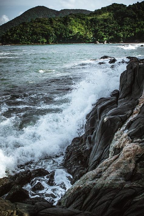 Coast Shore Rocky - Free photo on Pixabay Iphone Wallpaper Tropical, Iphone Wallpaper Preppy, Nature Iphone Wallpaper, Hd Nature Wallpapers, Sea Photo, Preppy Wallpaper, Water Resources, Sea Waves, Back To Nature