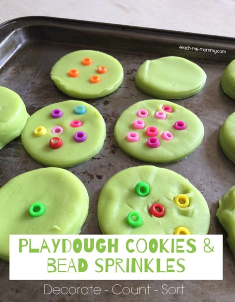 Playdough Cookies and Bead Sprinkles: decorate, count and sort! Play Dough Cookies, Cookie Activity Preschool, Cookie Craft Preschool, Cookies Preschool Activities, Bread Activities For Preschool, Food Playdough, Cookie Playdough, Cookie Preschool Activities, Laura Numeroff Activities