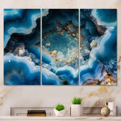 Bring Contemporary Abstraction to your home with this Blue metal wall art set. This "Geode Gems I" Metal Artwork is available in several sizes, making it the focal point of any room or office. Elevate your space with our exquisite Metal Wall Decor printed on a sleek Aluminium sheet. The marriage of industrial strength and artistic finesse creates a stunning visual impact. This durable, contemporary piece adds a modern edge to any room, effortlessly blending style and substance for a truly captiv Large Geode Wall Art, Diy Geode, Geode Wall Art, Geode Wall, Acrylic Wall Decor, Geode Art, Accent Wall Decor, Blue Living Room, Wall Decor Set