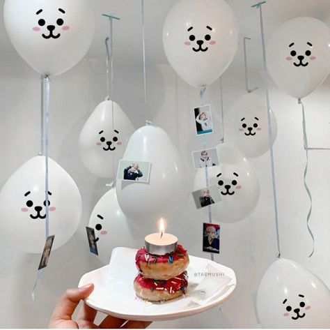 Rj Cake Bt21, Bt21 Gift Ideas, Kpop Party Ideas Decoration, Bt21 Birthday Party Ideas, Party Present Ideas, Bt21 Bouquet, Bts Party Ideas Decoration, Kpop Party Ideas, Bts Birthday Party Ideas