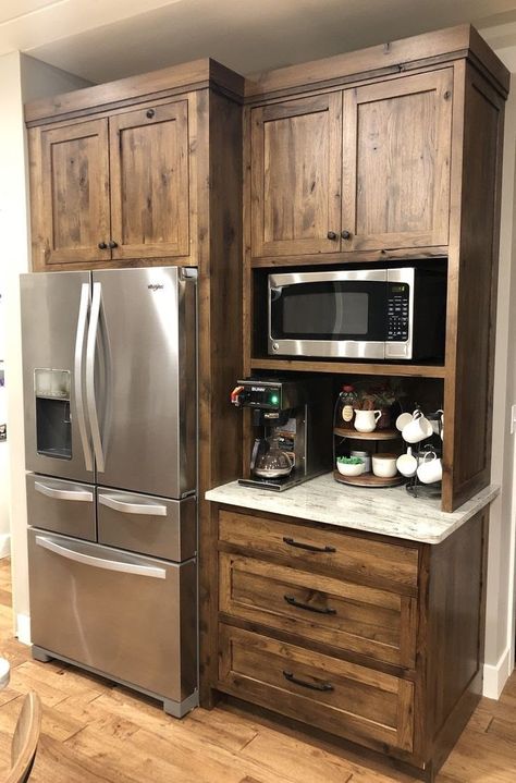 Kitchen Ideas Unique, Cabin Kitchens, Farmhouse Kitchen Design, Cabinet Ideas, Kitchen Redo, Kitchen Cabinet Design, Kitchen Remodel Idea, Kitchen Layout, Kitchen Style