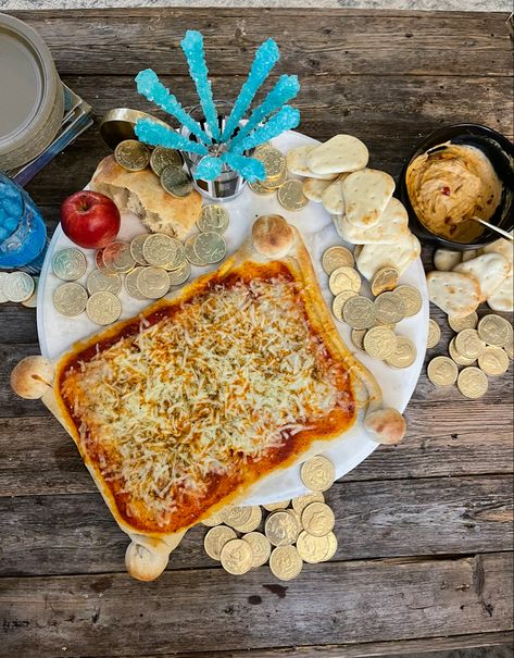 Aladin Themed Food, Aladdin Snack Ideas, Aladdin Party Food Ideas, Aladdin Snacks, Aladdin Themed Dinner, Aladdin Birthday Party Food, Aladdin Food Ideas, Aladdin Party Food, Aladdin Themed Food