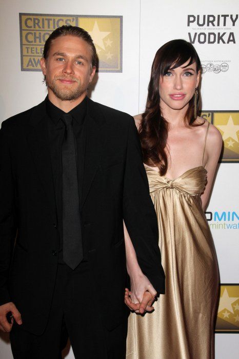 Charlie Hunnam Charlie Hunnam Girlfriend, Morgana Mcnelis, Raleigh Becket, Jax Teller, Charlie Hunnam, Sons Of Anarchy, Lucky Girl, Most Beautiful Man, Jewelry Designer