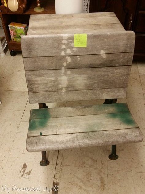 old desk at Vendors Village School Desk Redo, Painted School Desks, School Desk Makeover, Old School Desk, Antique School Desk, Repurposed Desk, Desk Makeover Diy, Desk Redo, Old School Desks