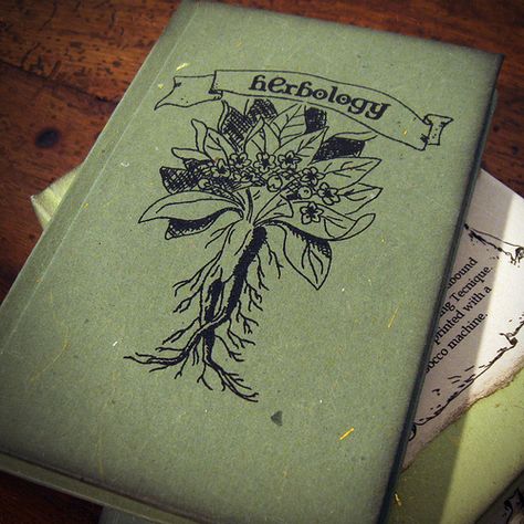 Magic Notebook - Herbology Herbology Harry Potter, Harry Potter School Books, Herbology Book, Forest Academia, Harry Potter Art Projects, Magic Notebook, Harry Potter Halloween Party, Harry Potter School, Harry Potter Theme Party