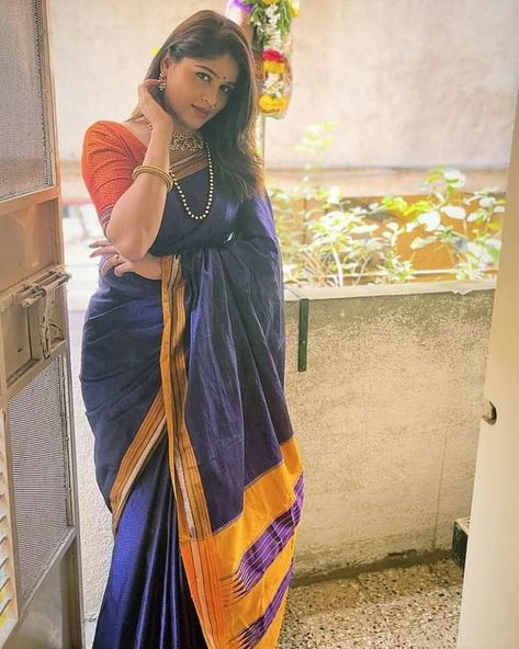 Akshaya Deodhar, Marathi Actress, Nauvari Saree, Saree Blouse Designs Latest, Bridal Blouse Designs, Blouse Designs Latest, Warrior Girl, Bridal Gold Jewellery, Saree Blouse Designs