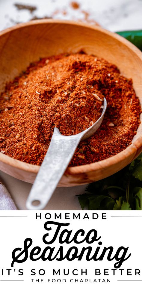 Best Homemade Taco Seasoning Recipe from The Food Charlatan. I have been trying for YEARS to come up with a homemade version of my favorite store bought taco seasoning, but could never get it quite right. I have finally nailed it! Hallelujah! Behold: the easiest, most delicious blend of seasonings for your taco meat. There is a secret ingredient that makes a HUGE difference! Great for last minute weeknight meal when you can't get to the store. Use in enchiladas or burrito bowls. Kid friendly! Tacos Seasoning, Burritos Chicken, Pantry Basics, Make Taco Seasoning, Isabel Eats, Homemade Taco Seasoning Recipe, The Food Charlatan, Taco Seasoning Recipe, Dry Mixes