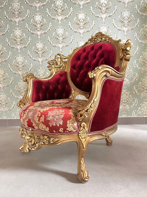 Armchair Antique Baroque Style in Damask Bordeaux Colour Lounge Chair Antique Gold Finish Armchair for Hotel Lobby or Lounge Room - Etsy UK Baroque Chair, Baroque Furniture, Red Damask, Bordeaux Color, Gold Chair, Royal Style, Baroque Style, Baroque Fashion, Hotel Lobby