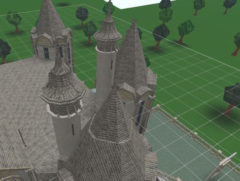 Bloxburg Castle Layout Floor Plan, Bloxburg Castle Interior Ideas, Castle Layout Floor Plans Bloxburg, Bloxburg Castle Color Scheme, Bloxburg Coquette, Apocalypse House, Bloxburg Castle, Lichtenstein Castle, Castle Layout