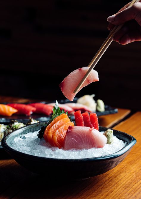 15 best Japanese restaurants in Boston Japanese Food Photography, Japanese Sashimi, Restaurants In Boston, Asian Food Photography, Japanese Food Sushi, Sushi Lunch, Sweet And Spicy Sauce, Food Photoshoot, Restaurant Photography