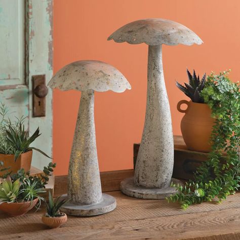 Metal Mushroom Sculptures Decorative Mushrooms, Mushroom Sculpture, Wholesale Decor, Mushroom Garden, Garden Mushrooms, Outdoor Aesthetic, Chandelier Table Lamp, Lawn Ornaments, Metal Yard Art