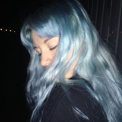 Light Blue Hair, Grunge Tumblr, Grunge Look, Scene Hair, Pastel Hair, Dye My Hair, Hair Dye Colors, Hair Inspo Color, Grunge Hair