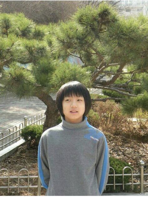 Jungkook Predebut, Bts Predebut, Jungkook Selca, Childhood Photos, Halsey, Bts Members, Bts Korea, Jungkook Cute, Jung Kook