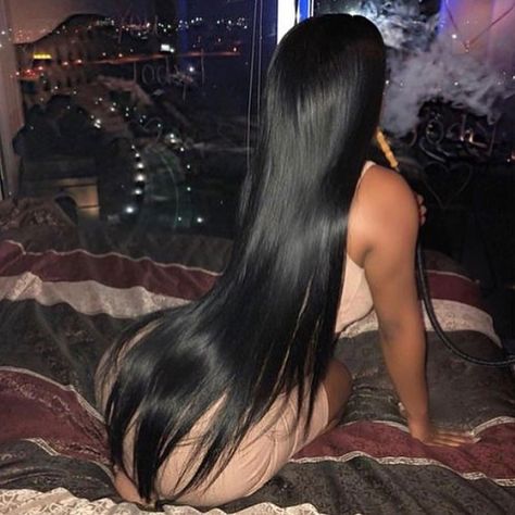 ⚠️ @imadeyoureadthis is the plug for more boppin’ ass pins ⚡️ Peruvian Straight Hair, Modele Fitness, Brazilian Straight Human Hair, Straight Weave Hairstyles, Straight Hair Bundles, Brazilian Straight Hair, Long Black Hair, Beautiful Long Hair, Straight Human Hair