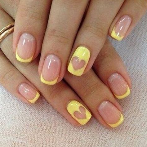 9 Valentine's Day Nails That You Can't Miss! - Hashtag Nail Art Ring Finger Nails, Yellow Nail Art, Yellow Nails Design, Heart Nail Designs, Romantic Nails, Finger Nail Art, Heart Nail, Trendy Nail Art Designs, Best Nail Art Designs