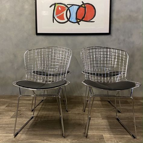 Bertoia Chair Dining, Bertoia Chair, Harry Bertoia, Occasional Chair, Design Movements, Chairs For Sale, Occasional Chairs, Danish Modern, Side Chair