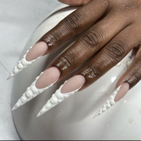 Sharp French Tip Nails, White Stiletto Nails, Nail Parlour, Acrylic Nails Stiletto, Stilleto Nails Designs, Bling Nail Art, Sculpted Nails, Nails Stiletto, Stiletto Nails Designs