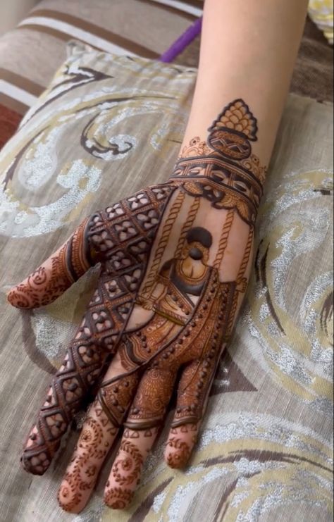 Tij Mehndi Designs, Teej Mehandi Designs, Latest Mehndi Designs Wedding, Mehndi Designs Bridal Hands, Beginner Henna Designs, Mehndi Design Pictures, Engagement Mehndi Designs, Full Mehndi Designs, Latest Bridal Mehndi Designs