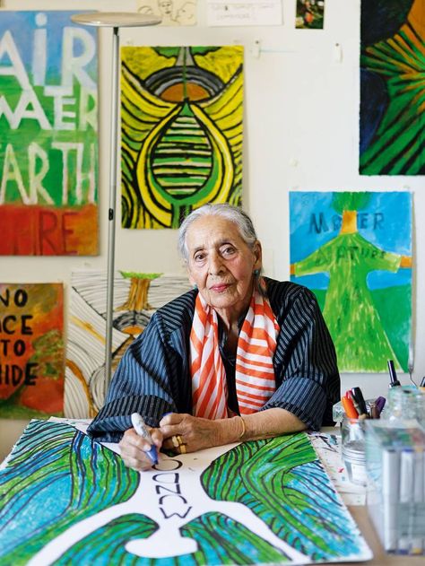 At 98 Years Old, Painter Luchita Hurtado Is Just Hitting Her Stride | British Vogue Black Female Artists, Art On The Wall, Indigenous Culture, Black Artists, British Artist, Painted Signs, 그림 그리기, Female Artists, Abstract Canvas