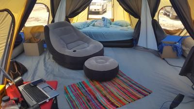 Tent Camp Set Up Ideas, Base Camp Tent, Camping Ideas For Couples, Zelt Camping, Tent Camping Hacks, Tenda Camping, Best Tents For Camping, Camping Set Up, Camping Storage