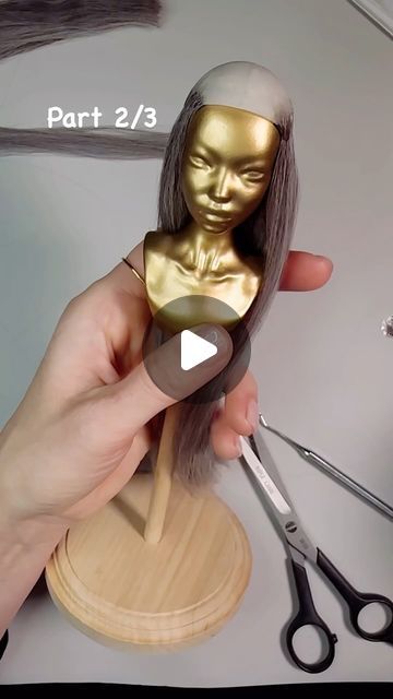 Olga Kamenetskaya 🇺🇦 on Instagram: "Part 2/3 Mini tutorial “Wig with a straight parting”  #wigmaking #dollwig #tutorial #wigtutorial #bjdwig #diy #doll" Doll Wigs Diy, Doll Wig Making, Bjd Wig Tutorial, Monster High Doll Wig, How To Make A Doll Wig, Ooak Dolls Tutorial, Diy Wig Making Tutorials, Bjd Dolls Tutorial, Doll Wig Tutorial