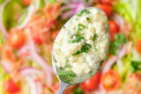 Gorgonzola Vinaigrette: Easy, Delicious & Ready in 10 Minutes Salad Gorgonzola, Gorgonzola Vinaigrette, Steakhouse Wedge Salad, Gorgonzola Dressing, Steak With Blue Cheese, White Balsamic Vinaigrette, Salads To Go, Wedge Salad, Champagne Vinegar